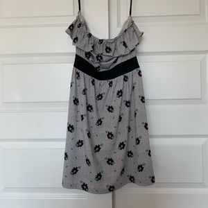 Kimchi strapless dress with elastic waistband